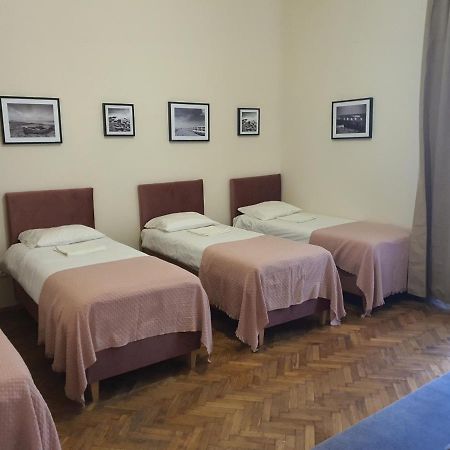 Hello Aparthotels Cracovia Esterno foto